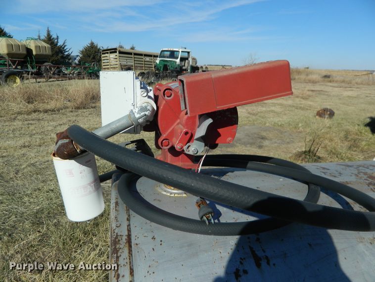 image for item DE4373 Steel fuel tank