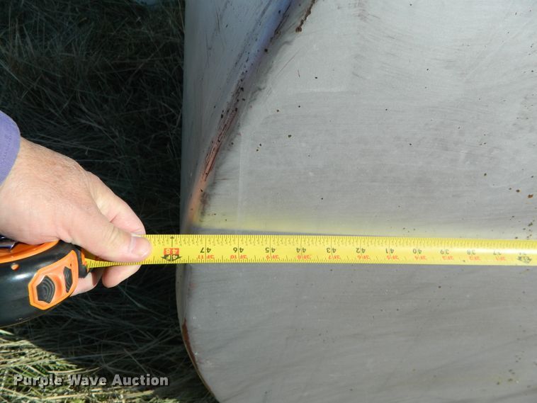 image for item DE4373 Steel fuel tank