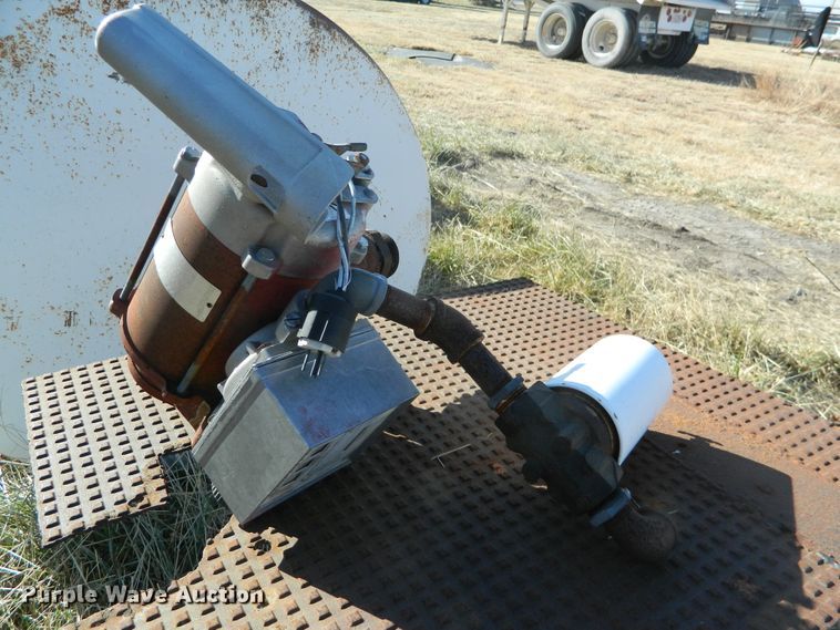 image for item DE4374 Steel fuel tank