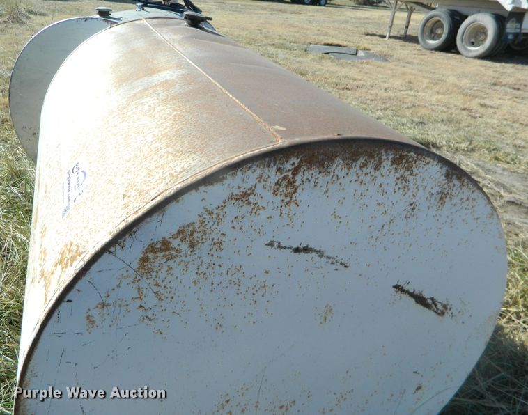 image for item DE4374 Steel fuel tank