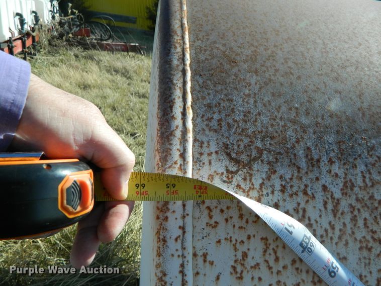 image for item DE4374 Steel fuel tank