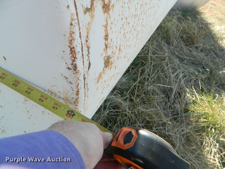 image for item DE4374 Steel fuel tank