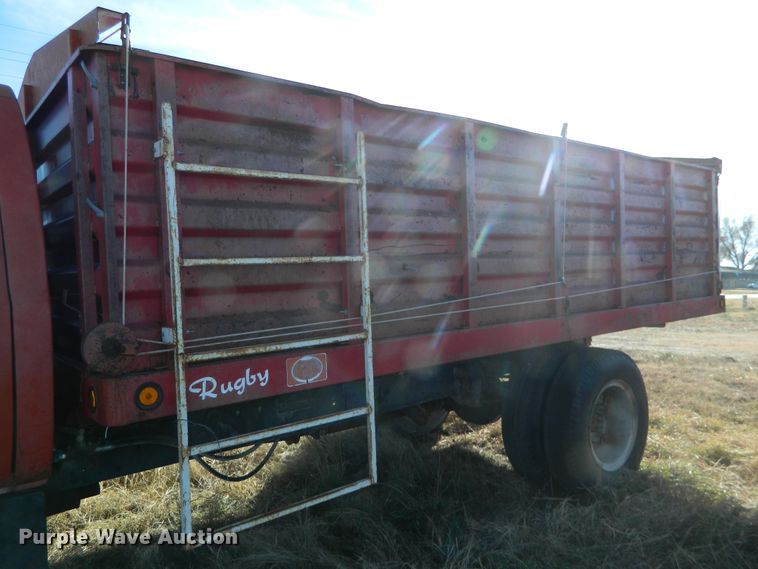 image for item DE4377 1974 Chevrolet C65 grain truck