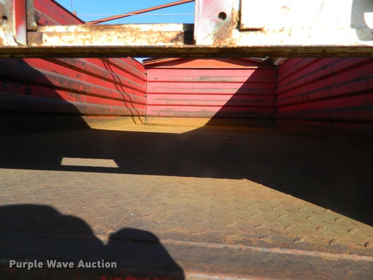 image for item DE4377 1974 Chevrolet C65 grain truck