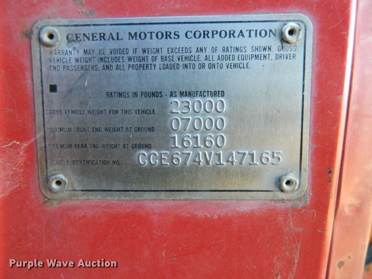 image for item DE4377 1974 Chevrolet C65 grain truck