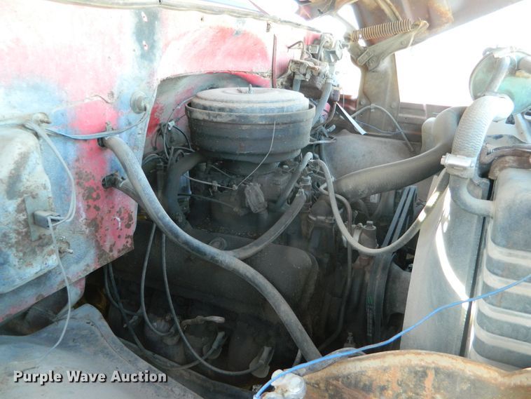 image for item DE4377 1974 Chevrolet C65 grain truck