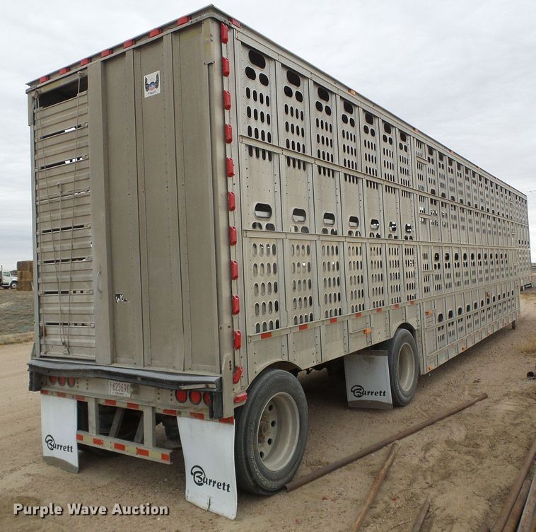 image for item DG0353 2004 Barrett livestock trailer