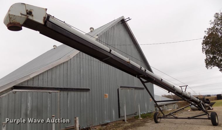 image for item DG2481 Convey All TO-1055 grain conveyor