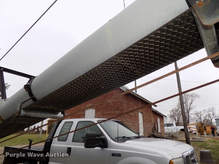 image for item DG2481 Convey All TO-1055 grain conveyor