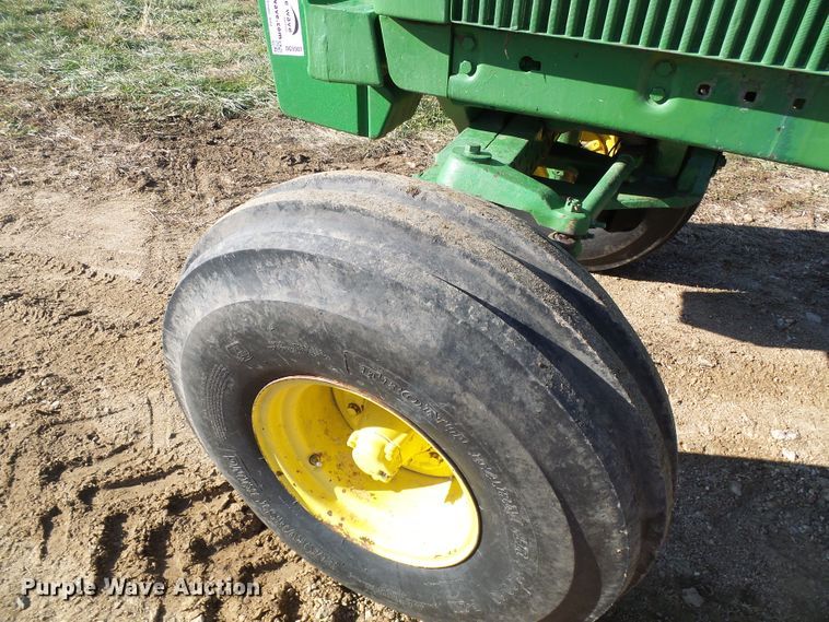 image for item DG5507 1975 John Deere 4630 tractor