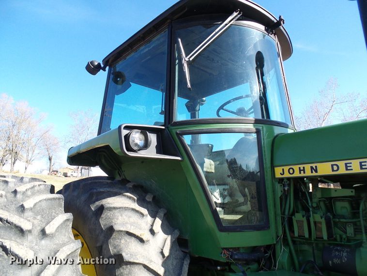 image for item DG5507 1975 John Deere 4630 tractor