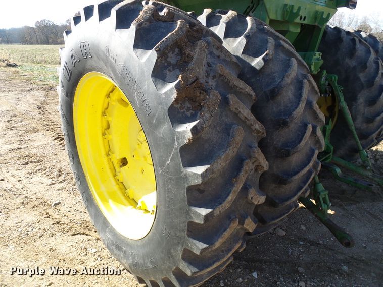 image for item DG5507 1975 John Deere 4630 tractor