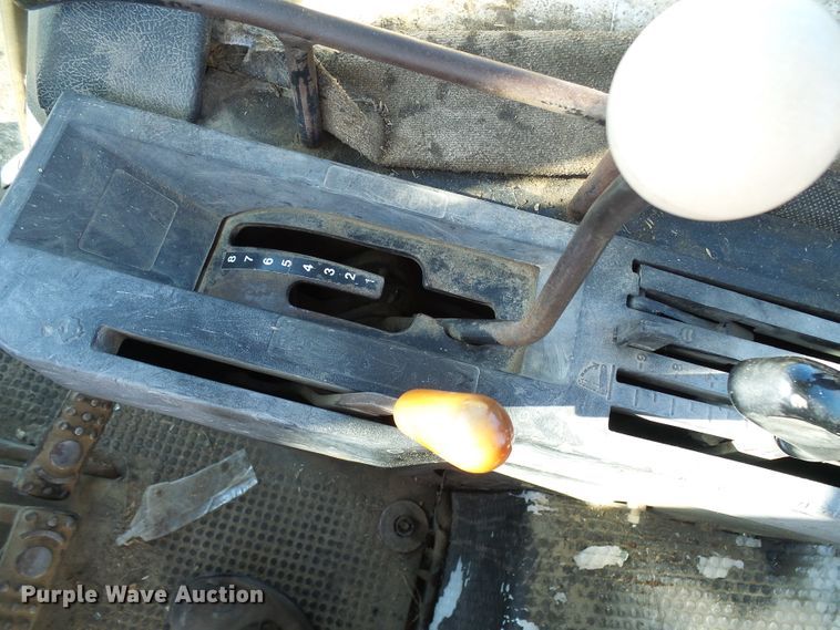 image for item DG5507 1975 John Deere 4630 tractor