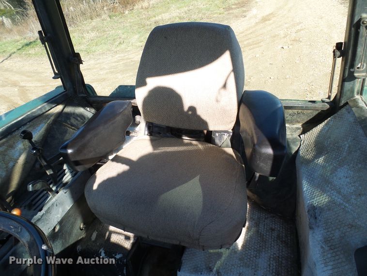 image for item DG5507 1975 John Deere 4630 tractor