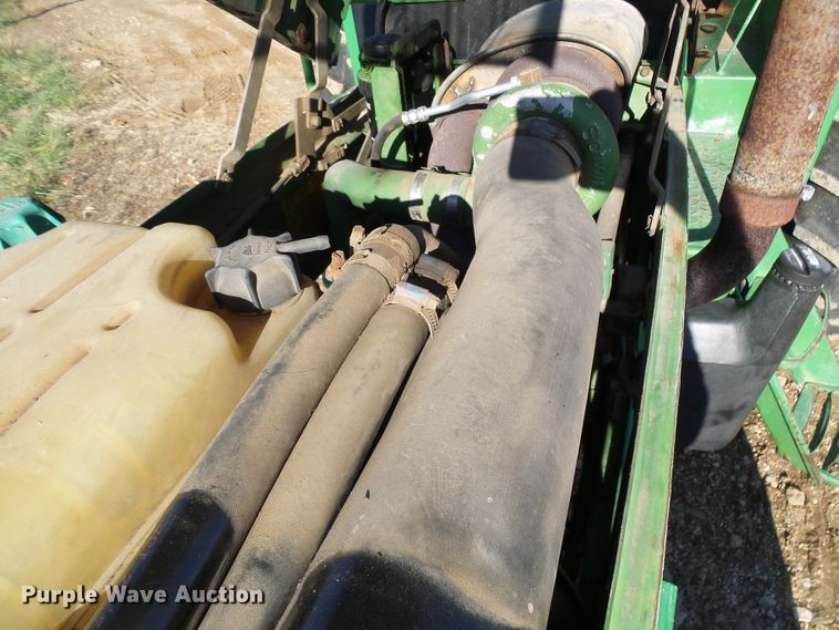 image for item DG5508 1993 John Deere 6200 tractor