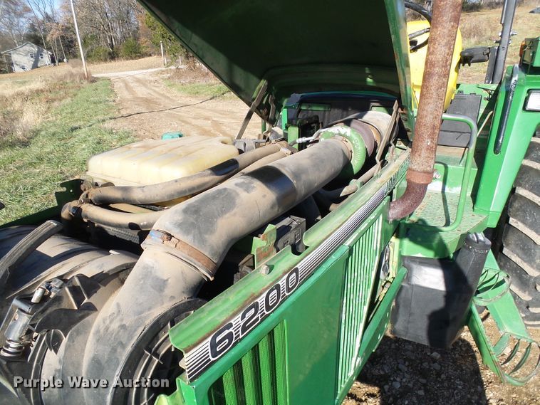 image for item DG5508 1993 John Deere 6200 tractor