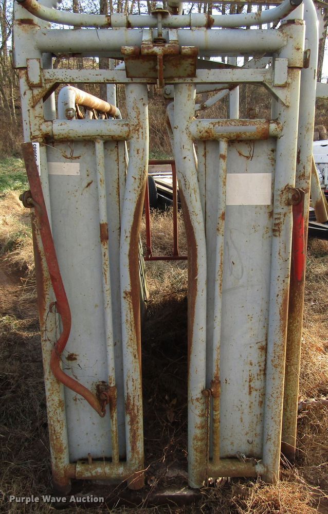 image for item DG6685 Livestock chute