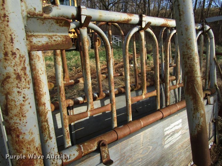 image for item DG6685 Livestock chute