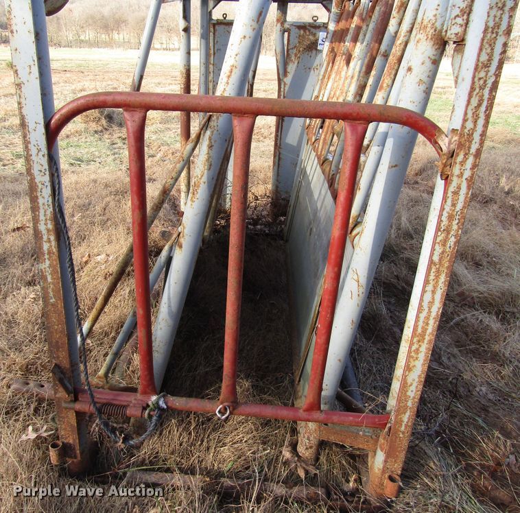 image for item DG6685 Livestock chute