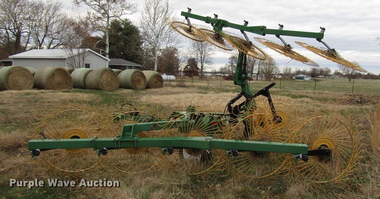 image for item DG6687 Ogden Hybrid Hay Runner hay rake