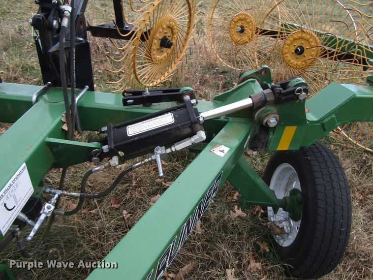 image for item DG6687 Ogden Hybrid Hay Runner hay rake