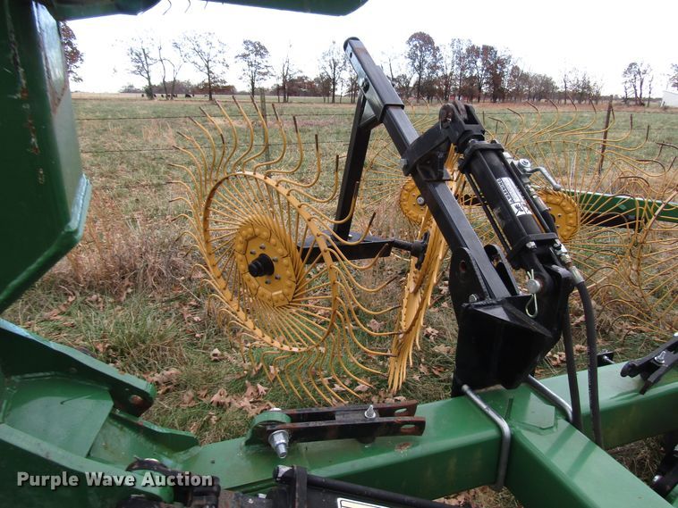 image for item DG6687 Ogden Hybrid Hay Runner hay rake
