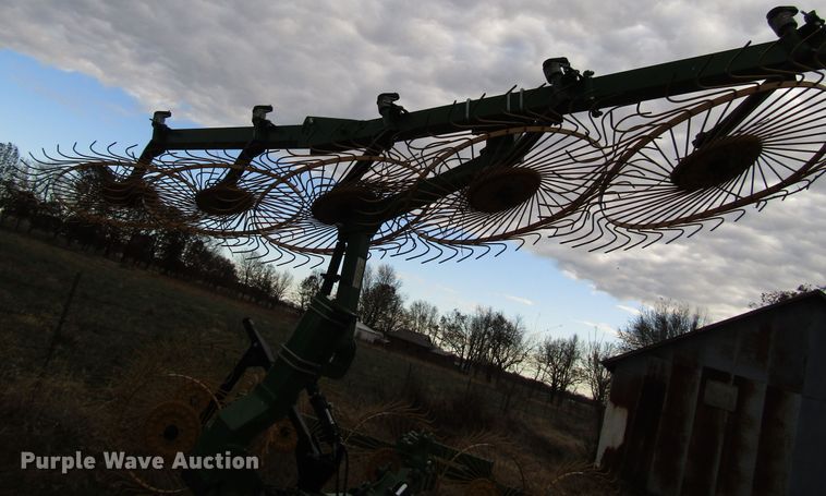 image for item DG6687 Ogden Hybrid Hay Runner hay rake