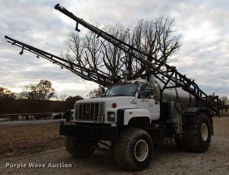 image for item DG6688 1994 Chevrolet Kodiak C6500 applicator truck