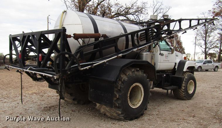 image for item DG6688 1994 Chevrolet Kodiak C6500 applicator truck