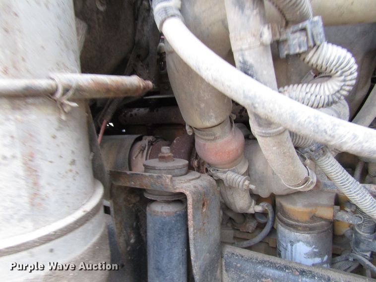 image for item DG6688 1994 Chevrolet Kodiak C6500 applicator truck