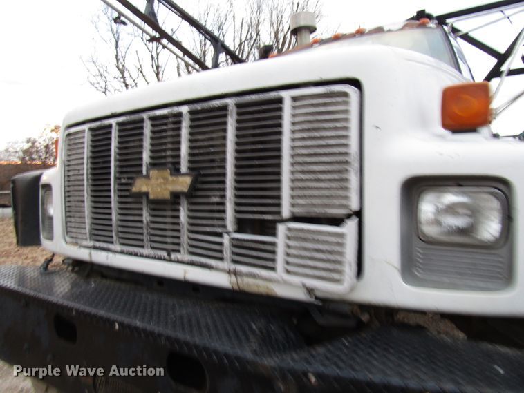 image for item DG6688 1994 Chevrolet Kodiak C6500 applicator truck