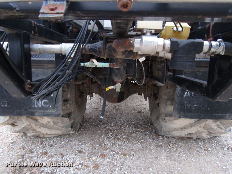 image for item DG6688 1994 Chevrolet Kodiak C6500 applicator truck