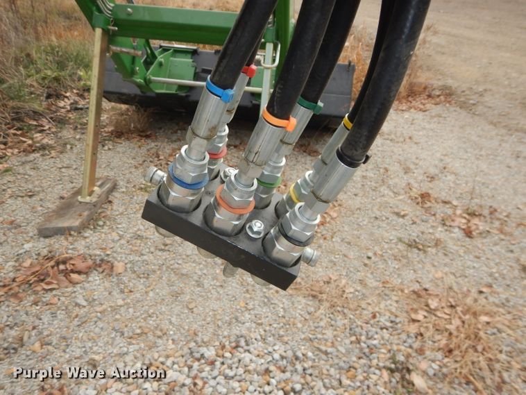 image for item DH2732 John Deere 673 loader