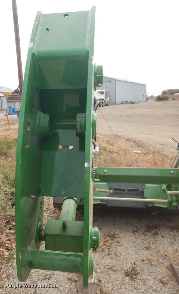 image for item DH2732 John Deere 673 loader