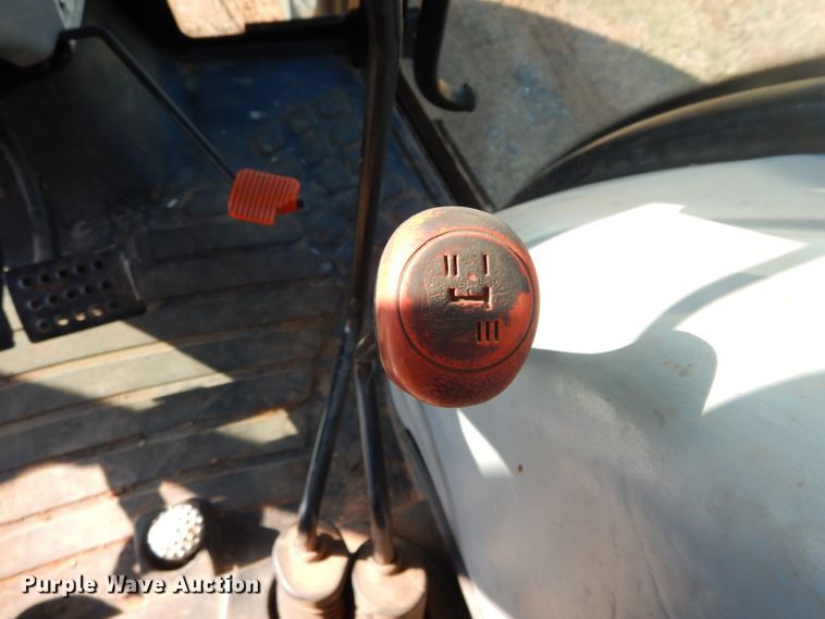 image for item DH3627 2009 New Holland TD5050 tractor