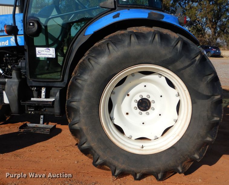 image for item DH3627 2009 New Holland TD5050 tractor