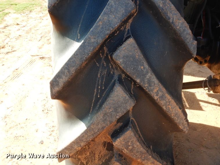 image for item DH3627 2009 New Holland TD5050 tractor