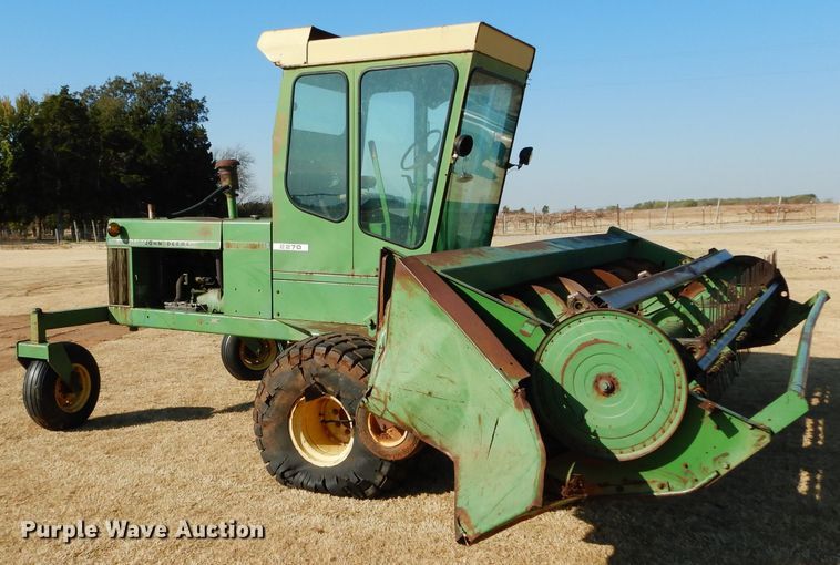 image for item DH3630 1975 John Deere 2270 windrower