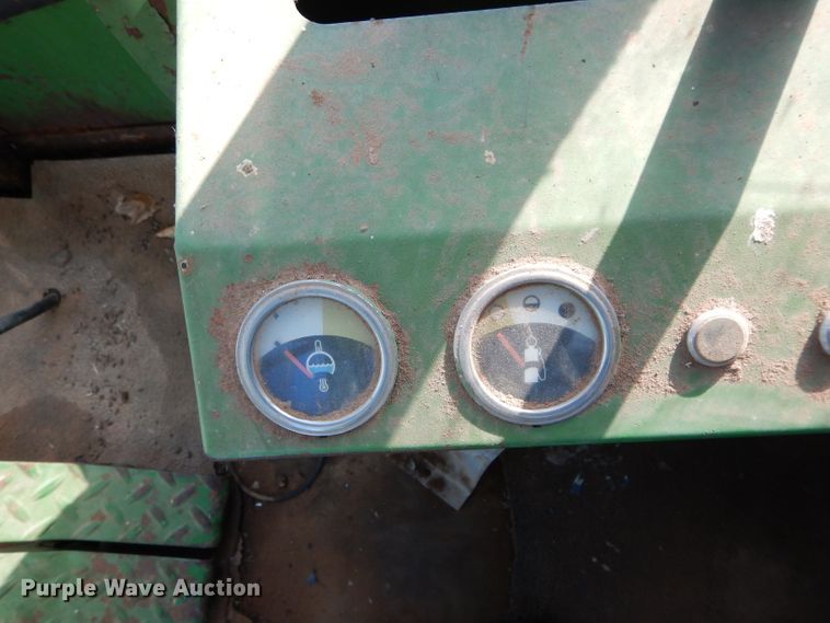 image for item DH3630 1975 John Deere 2270 windrower