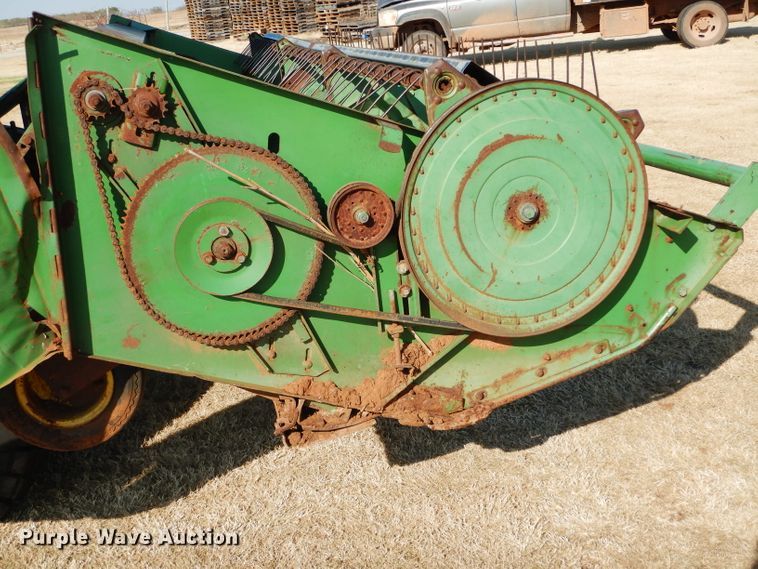 image for item DH3630 1975 John Deere 2270 windrower
