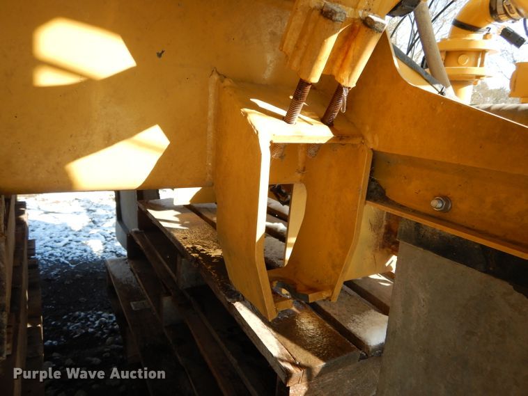 image for item DH6759 AGCO sprayer bed