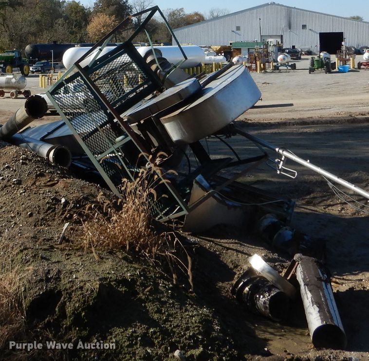 image for item DH6765 Doyle grain leg