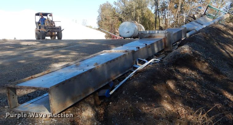 image for item DH6765 Doyle grain leg