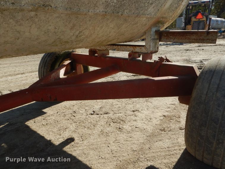 image for item DH6766 Anhydrous ammonia tank