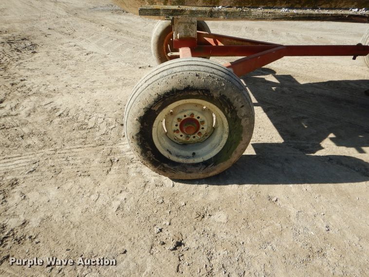 image for item DH6766 Anhydrous ammonia tank