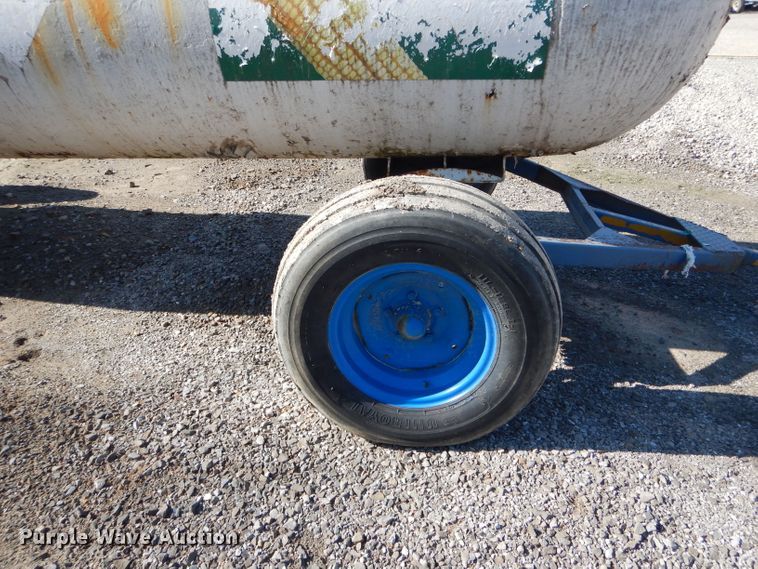 image for item DH6767 Anhydrous ammonia tank