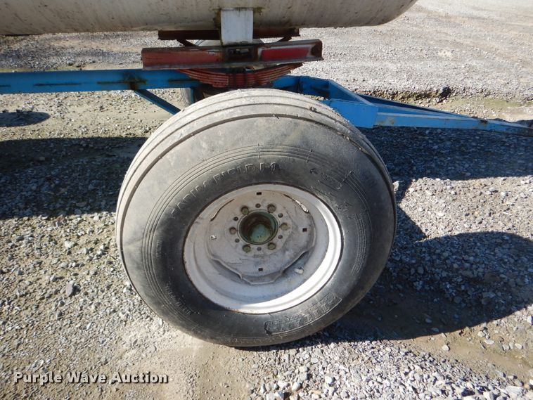 image for item DH6768 Anhydrous ammonia tank