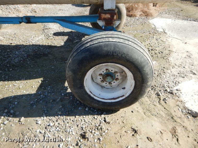 image for item DH6768 Anhydrous ammonia tank