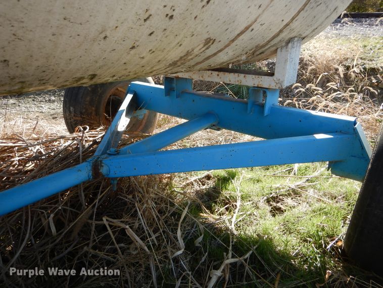 image for item DH6769 Anhydrous ammonia tank