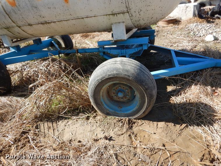 image for item DH6769 Anhydrous ammonia tank